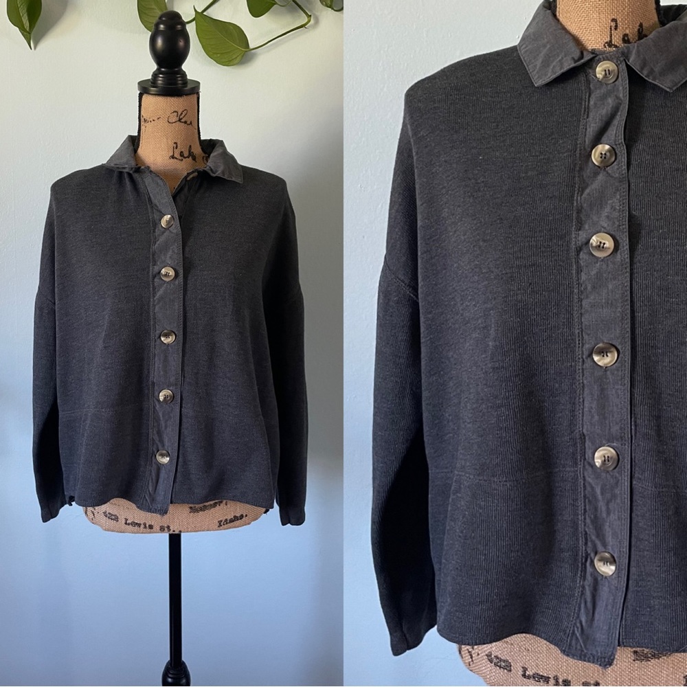 Vintage 90s Express Tricot Collared Button Front Knit Long Sleeve in Grey Blue